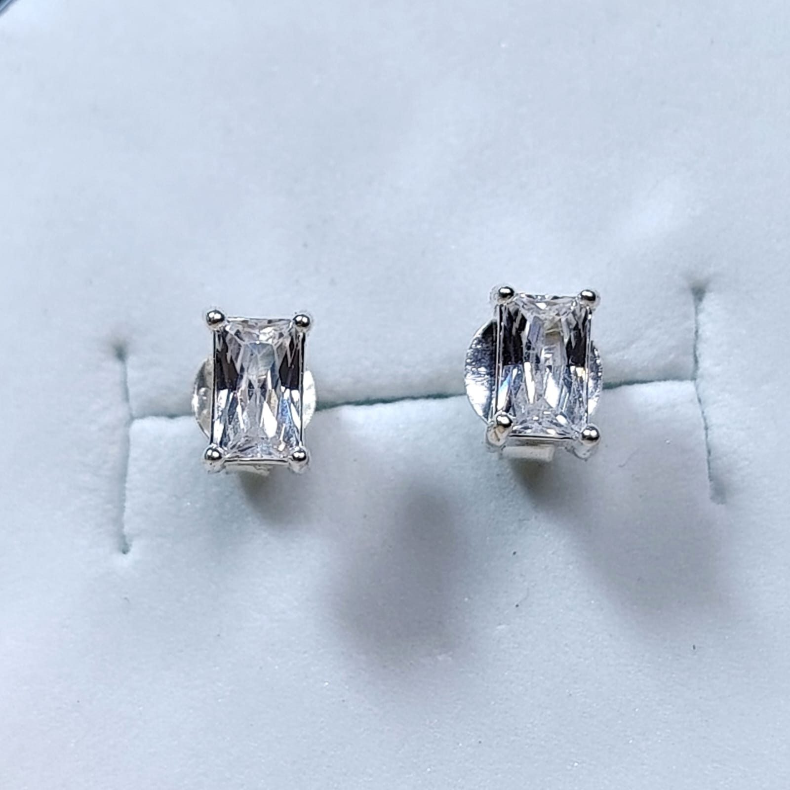 AROS PEGADOS DE PLATA