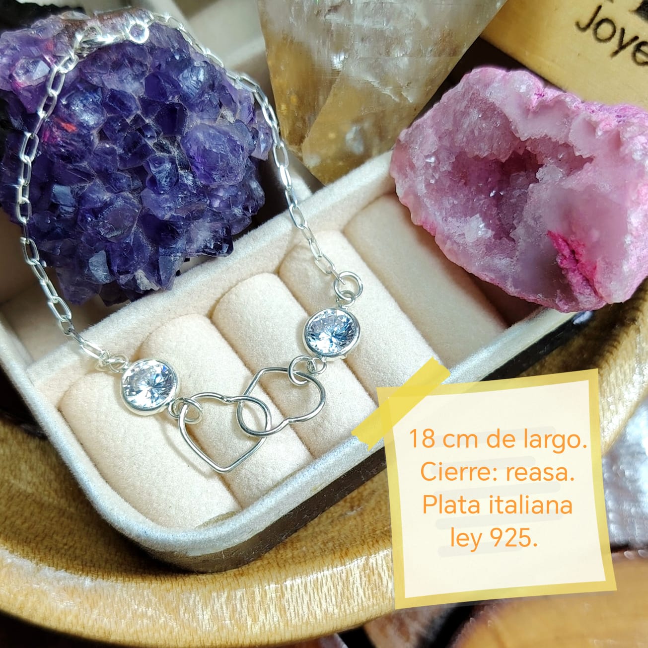 Pulseras de corazones entrelazados mas circones translucidos