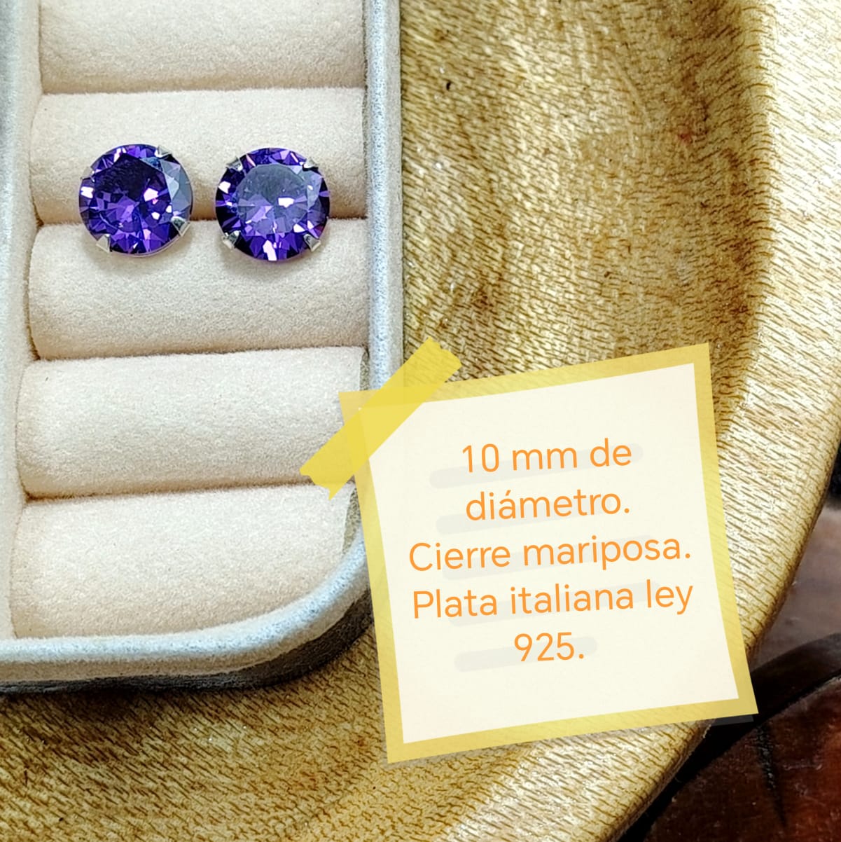Aros pegados circón amatista