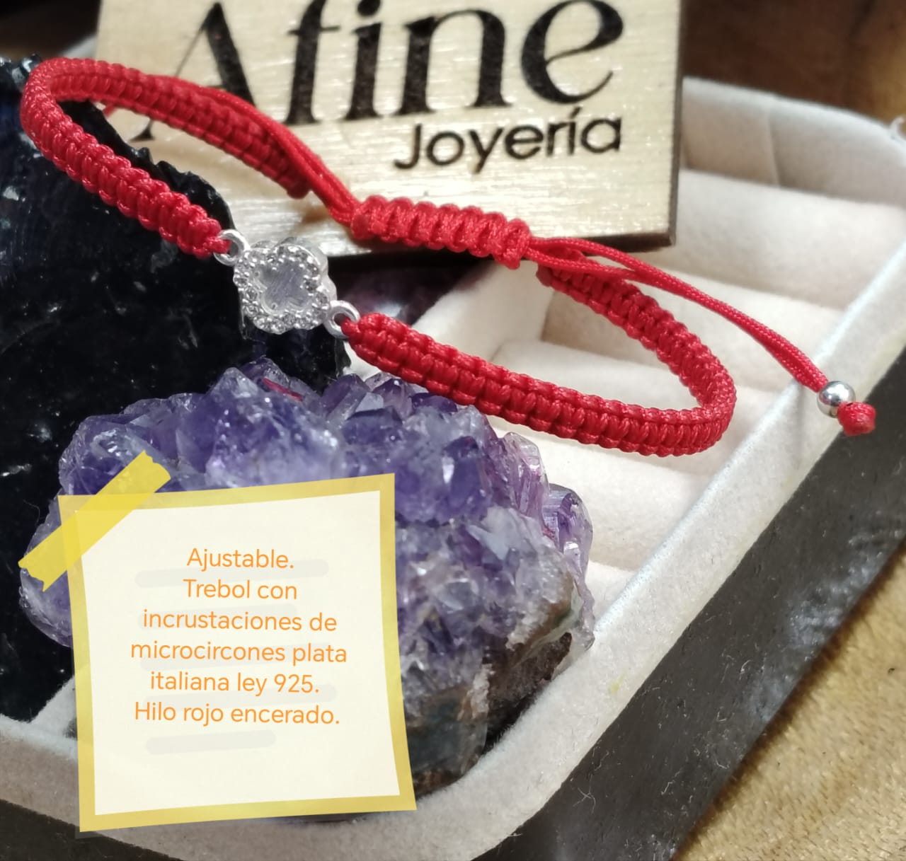 Pulsera de protección hilo rojo trébol