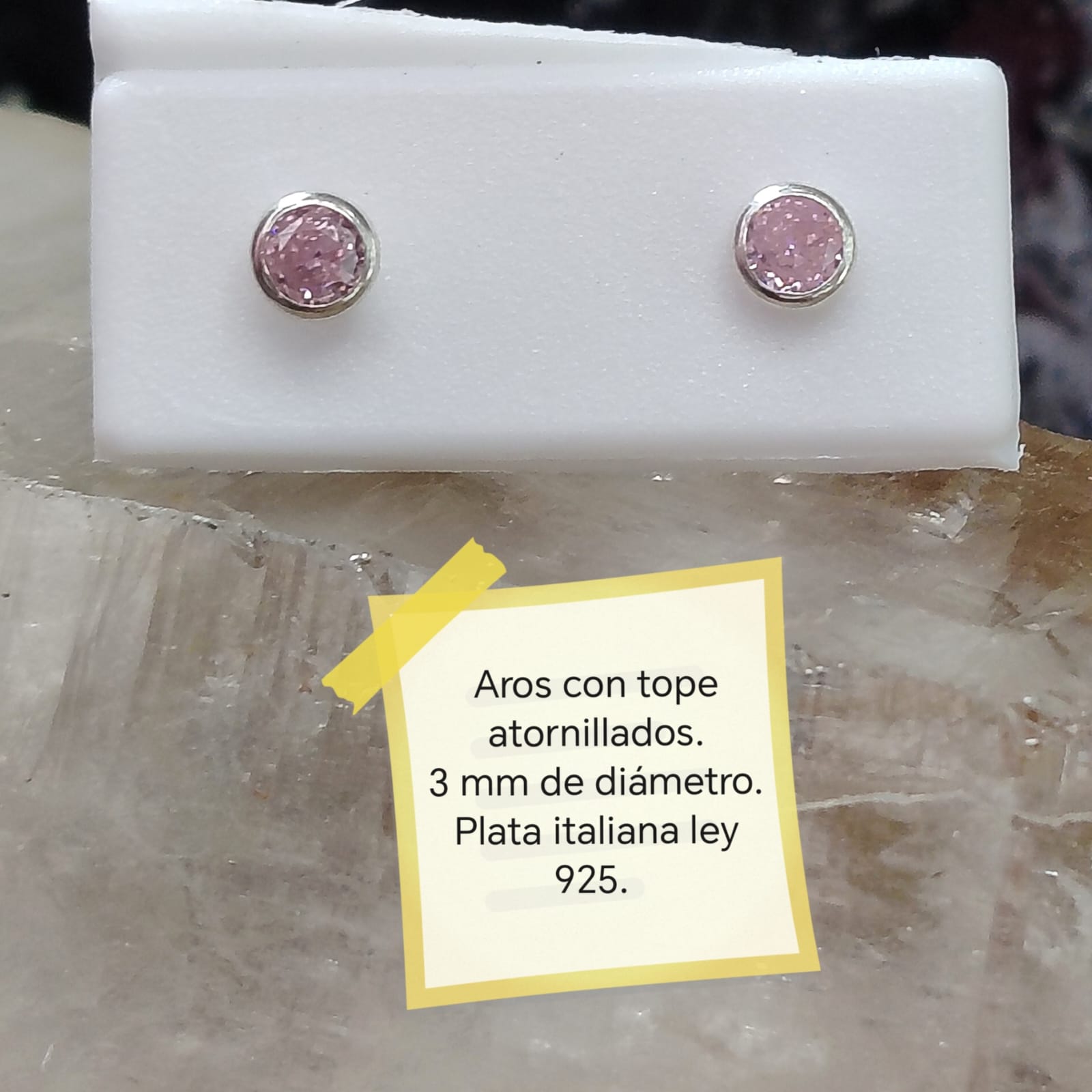 Aros niña cristal rosados 3 mm - atornillados