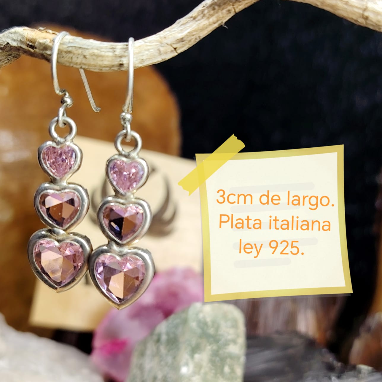 Aros largos triple corazón con cristal rosado