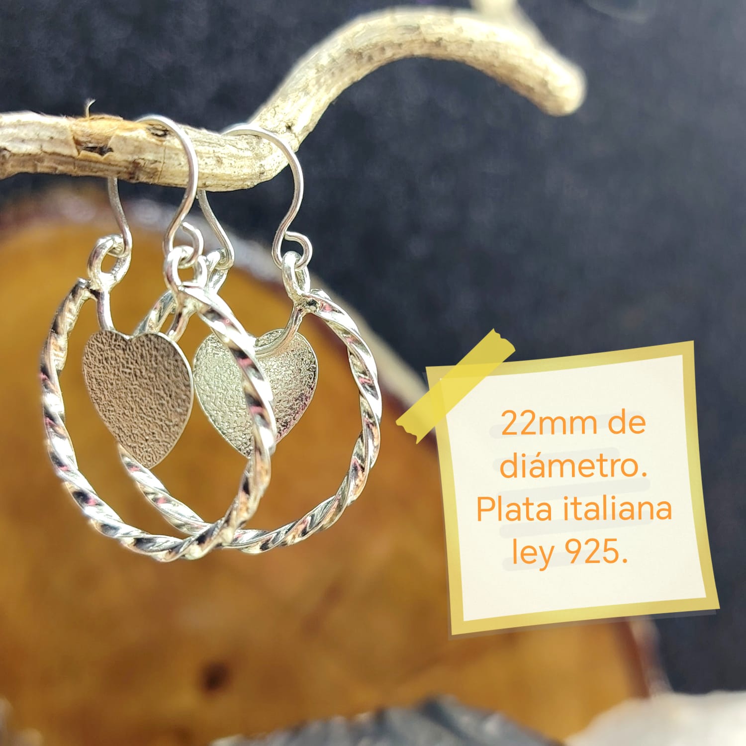 Argollas enroscadas con corazón