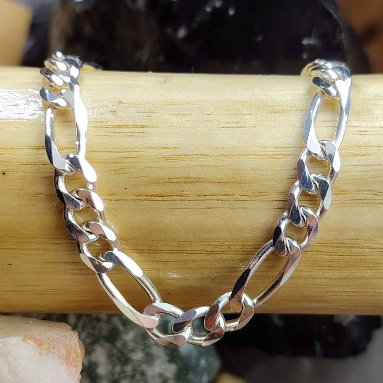 Pulsera Cartier 4 mm de ancho por 1 mm de grosor