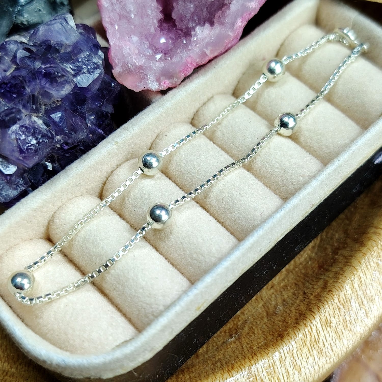 Pulsera con balines de plata