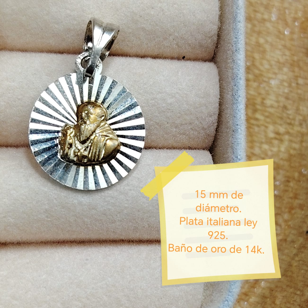 Dije san Benito bañado en oro