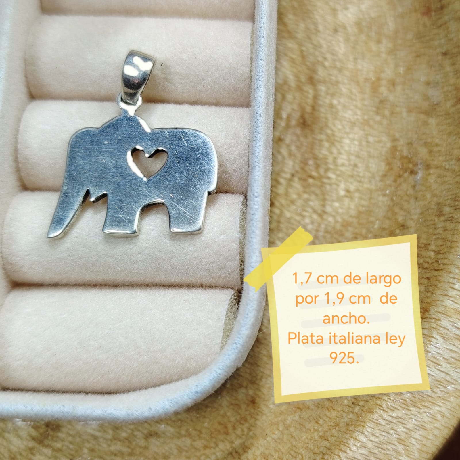 Dije elefante plata lisa