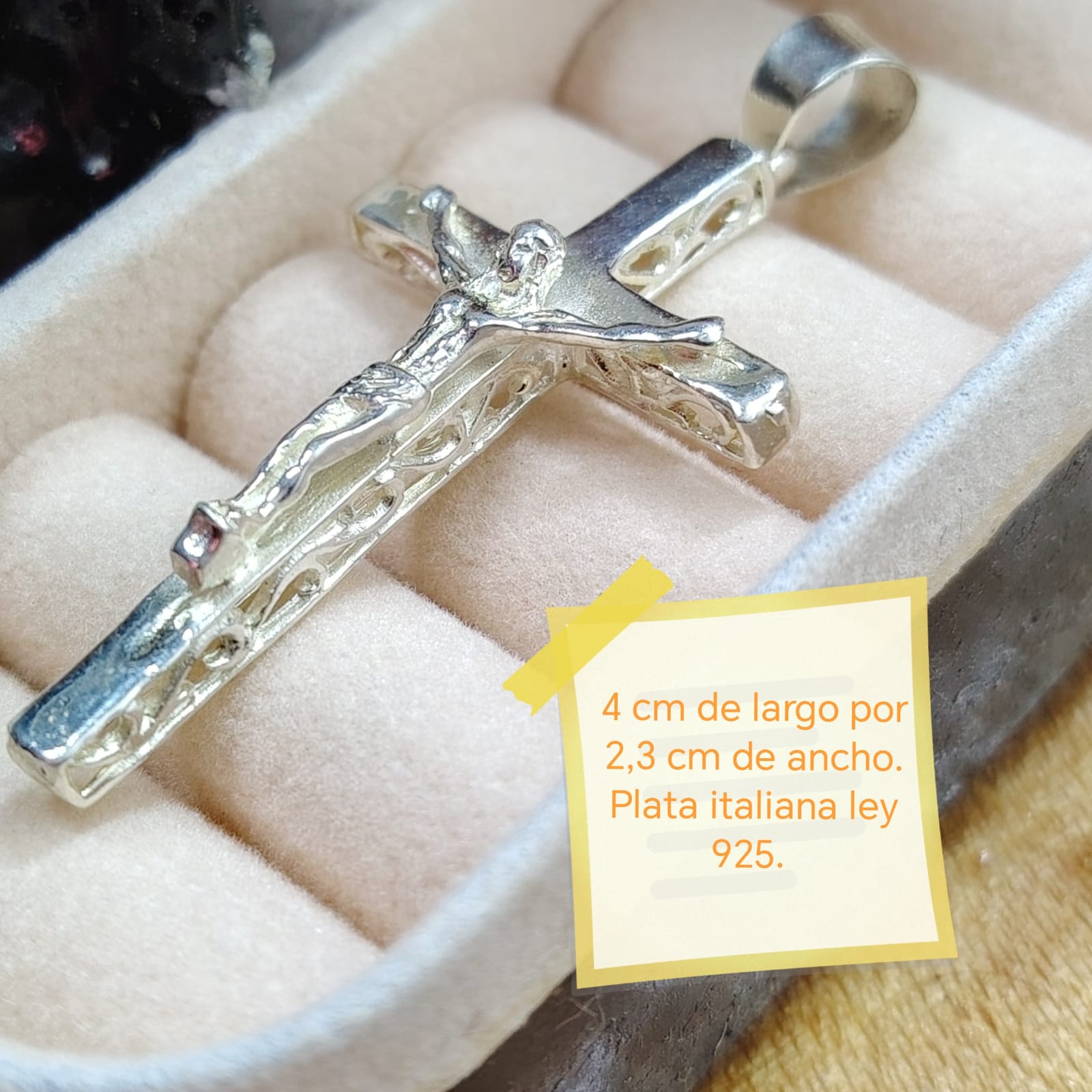 Dije Cruz Jesucristo
