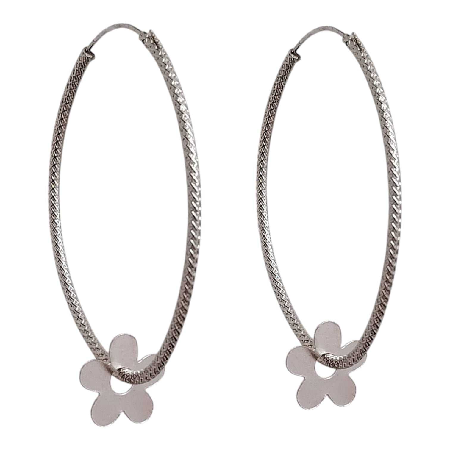 Argollas ovaladas con chiche de flor