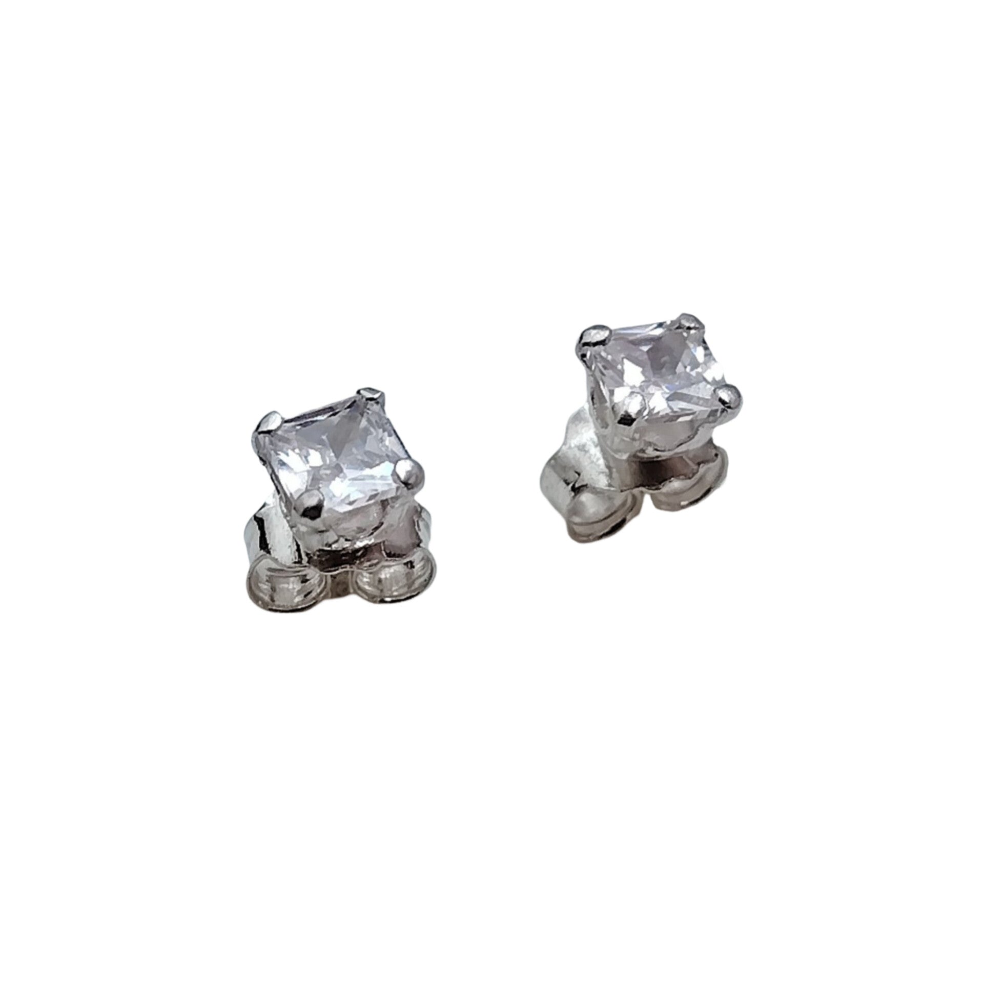 Aros pegados con cristal translucido cuadrado 4 por 4 mm