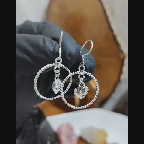 Aros largos redondos con chiche corazón