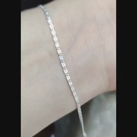 Pulsera fina tejido punto de caracol