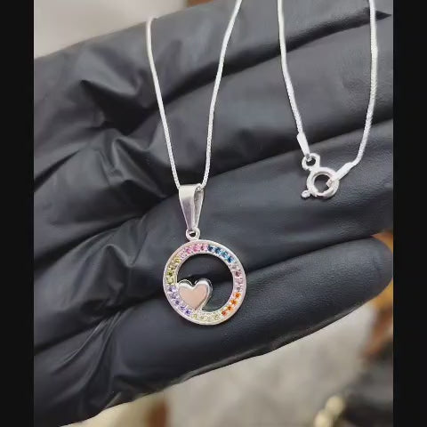 Collar diseño corazón dentro de circunferencia con microcircones