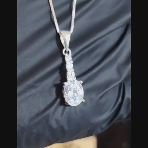 Collar de cristales translucidos